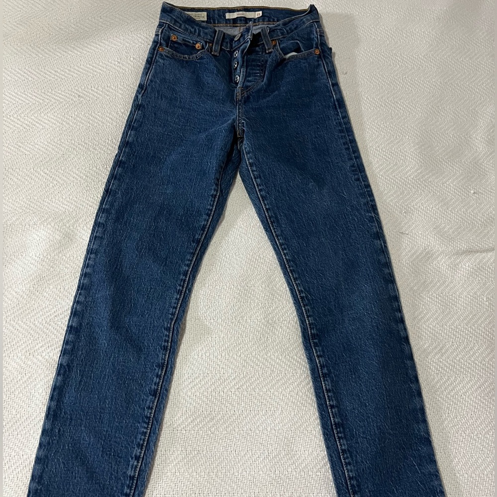 Levi’s wedgie straight jeans